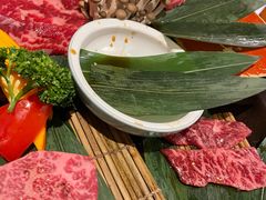 -炼火烤肉店