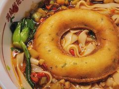 老长沙臭豆腐-呷佬·长沙手工米粉(金沙江路店)
