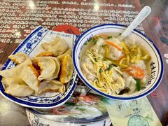 -长人馄饨铺(解放街店)