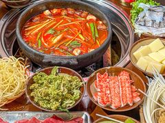 -黔有有贵州酸汤夺夺粉火锅(五味十字店)