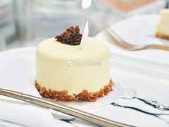 伯爵的杏园-UNI UNI(环亚凯瑟琳店)