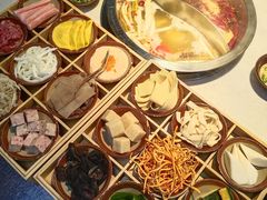 -芈重山老火锅(广州首店)