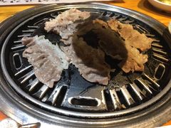 -唯成•韩国炭火烤肉 유성고기