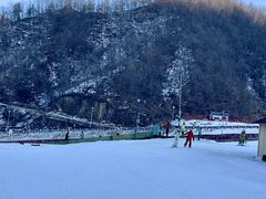 -洛阳伏牛山滑雪场