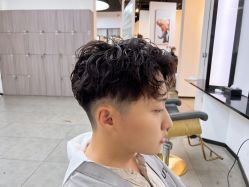 -CUT CUT Hair Salon