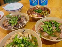 -谢老五跷脚牛肉·非遗传承店