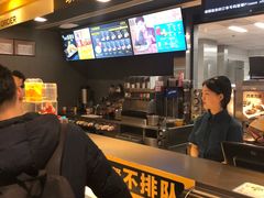 -麦当劳(世界城广场店)