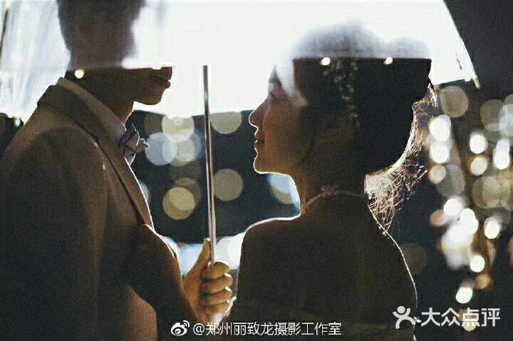 留下一段浪漫邂逅🌈&夜景婚纱照💡