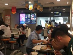 大堂-麦当劳(世纪汇广场店)