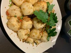 -大头虾越式风味餐厅(光明广场店)