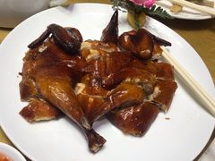 脆皮烧鸡-新海利海鲜城·41年珠海老字号(夏湾店)