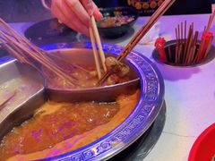 -钢管厂五区小郡肝串串香火锅(人民广场店)
