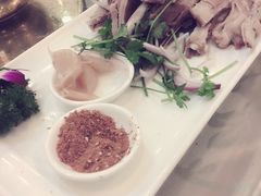 -马尔龙新疆饭店·清真(瑞景店)