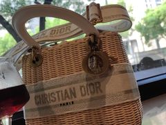 -DIOR迪奥(德基广场女装店)
