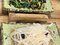 -北京龙庆四季香农家饭庄·灶台鱼·碳烤虹鳟鱼(龙庆峡店)