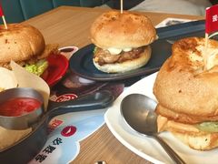 -必胜客(华地店)