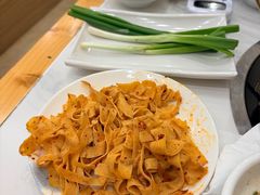 -朴小妹人参鸡汤火锅(长白山万达店)