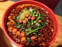 -风光老灶麻辣香锅(大成路翠微百货店)