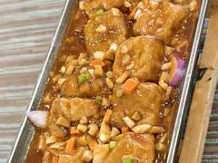 -自游人·美食一楼