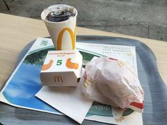 -麦当劳(金稻田路餐)