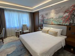 -广东大厦酒店(广州北京路步行街纪念堂地铁站店)