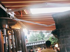 露天位-隔壁老王·家常云南菜(花巷店)