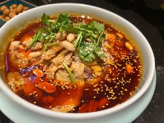 -万重锦·人文川菜馆(骡马市店)