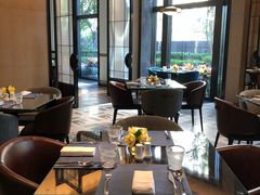 靠窗位-康莱德酒店·美庭自助餐厅