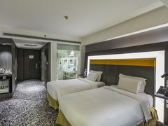 -郑州美豪诺富特会展中心酒店