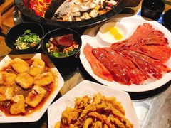 -老房老舍重庆火锅(假日城市店)