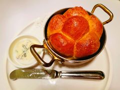 壳里餐前面包-壳里西餐厅Coquille Seafood Bistro(蒙自路店)