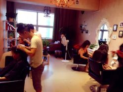 点击看大图 -CP·STUDIO发型工作室