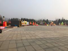 -汇泉广场