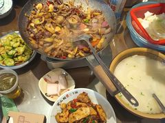 -富正毅三下锅·湘西韵味(天门山索道店)