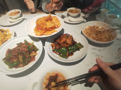 -关东小磨东北菜(漕河泾印象城店)