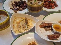 -沁香庭中餐厅·川粤菜(重庆高新假日酒店)