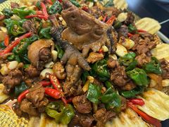 -郑小二山东特色炒鸡店(红小巷店)