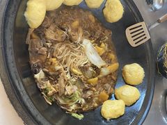 -粘豆包柴火铁锅炖