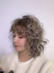 -AYO SALON