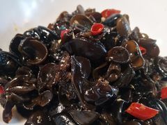 -每食每刻·皖北新民地锅鸡
