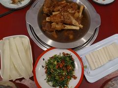 -聚首堂·特色小吃·肘子(什刹海德胜门店)