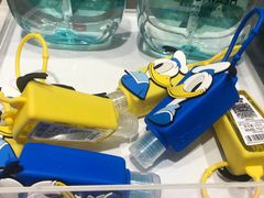 -名创优品(万达广场河东店)