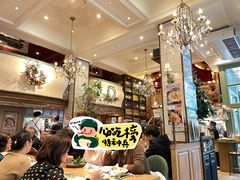-玛格萝妮比萨屋(四平店)