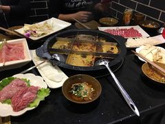 -宽板凳老灶火锅(簋街店)