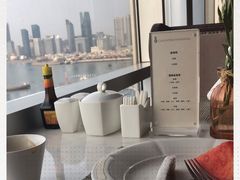 -青岛海尔洲际酒店