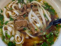 -龙记桂林米粉(财满街店)