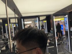 -侨治发型