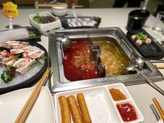 -海底捞火锅(关山保利店)