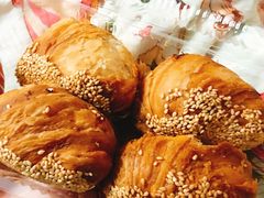 -白玉兰食品(汇联商厦店)