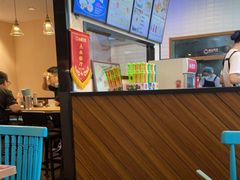 -小杨生煎(金山百联购物中心3楼店)